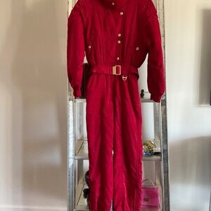 Claret,Bordeaux, Cranberry red Descente full ski suit